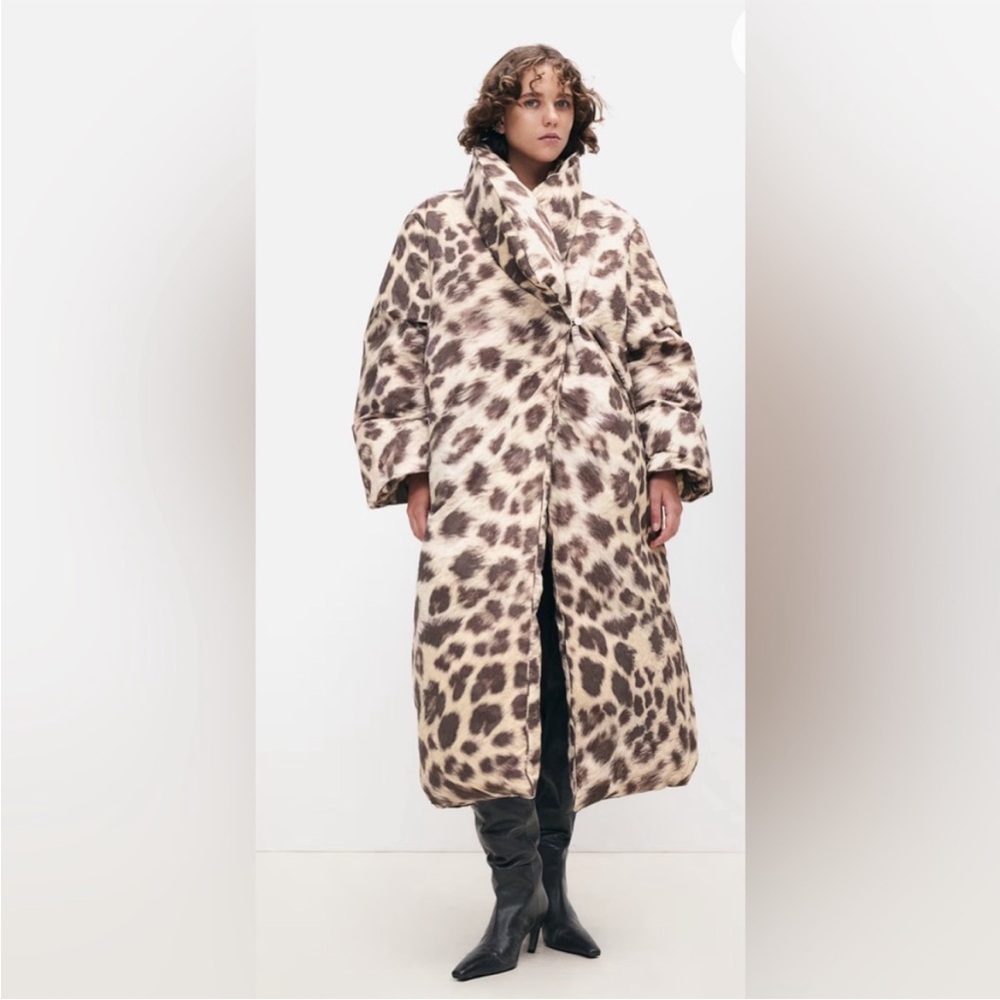H&M STUDIO COLLECTION WATER-REPELLENT DOWN PUFFER COAT